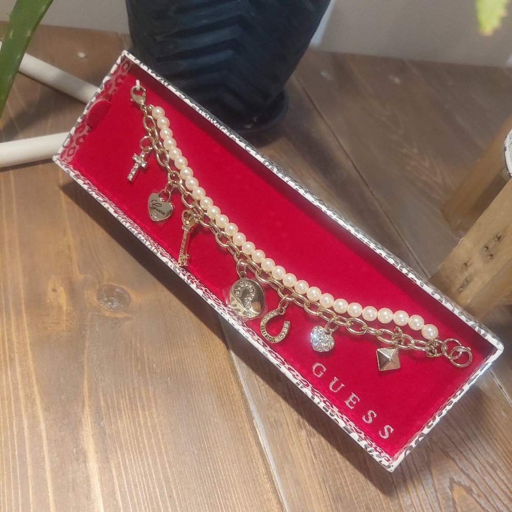 Guess double band charm bracelet
